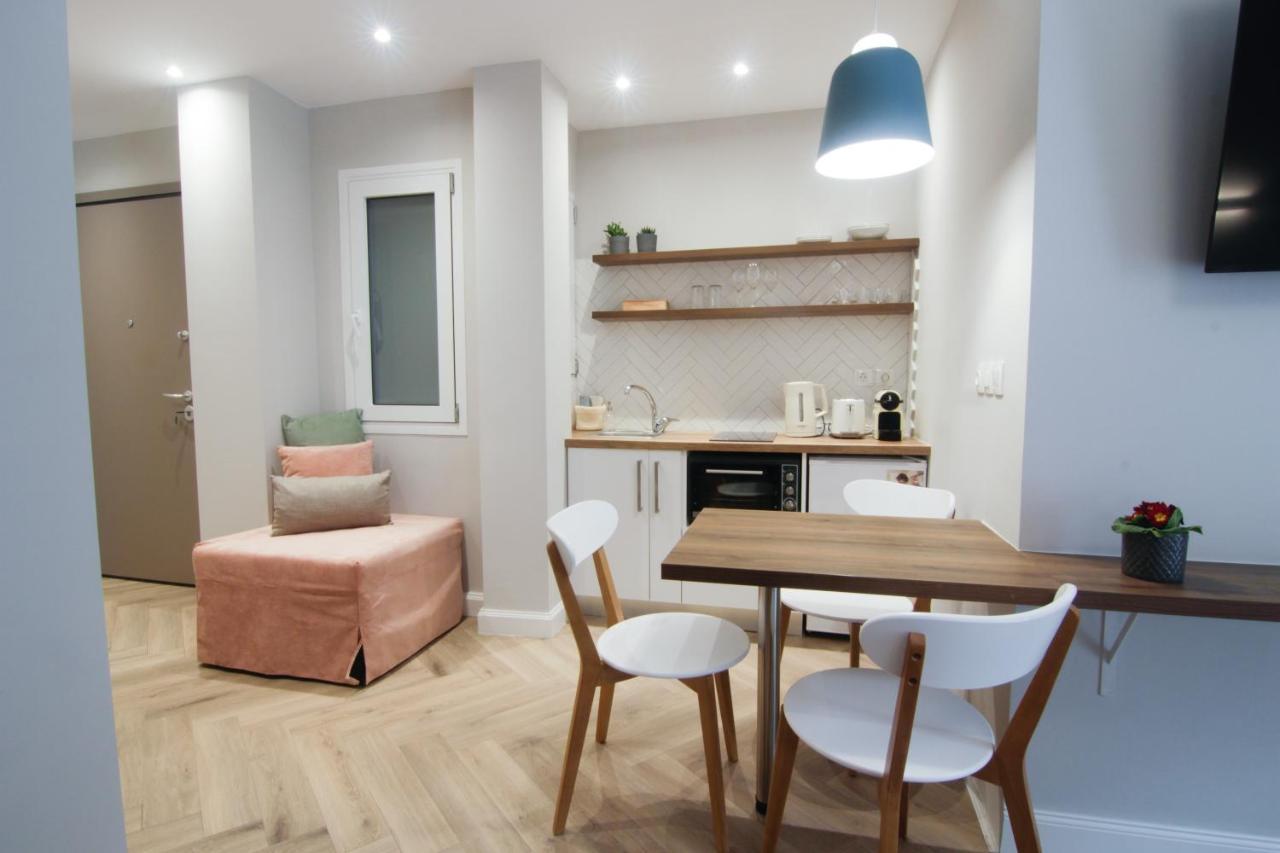 Patio Apartment Near Metro & Acropolis Афины Экстерьер фото