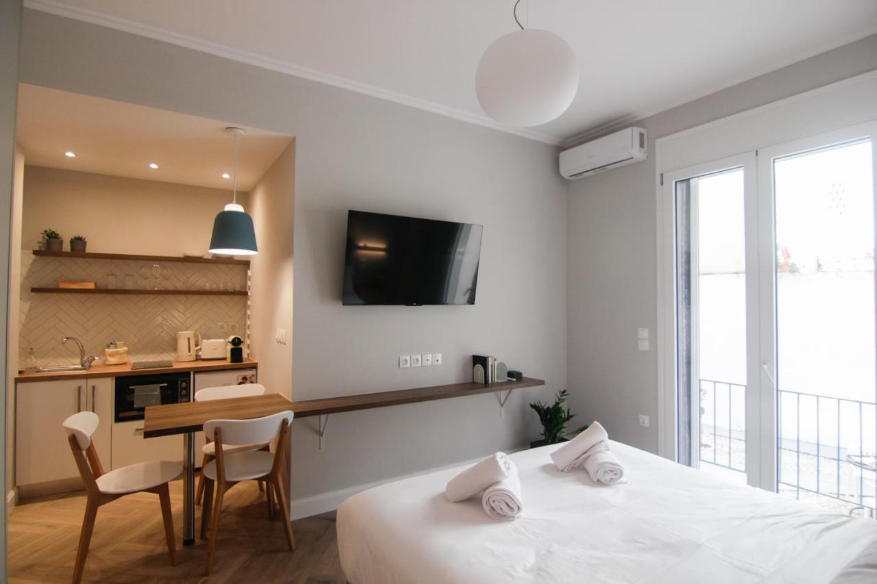 Patio Apartment Near Metro & Acropolis Афины Экстерьер фото